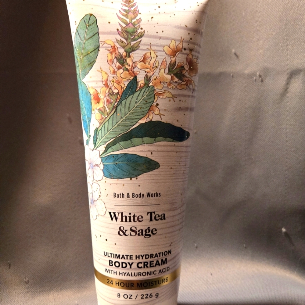 COPY - Bath and Body Works White Tea and Sage Body Cream